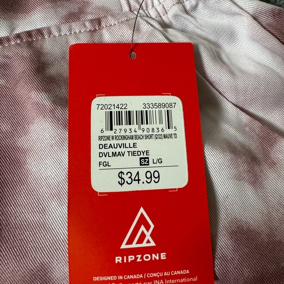 Ladies tie dyed shorts. - Picture 2 of 4